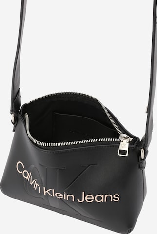 Calvin Klein Jeans Umhängetasche in Schwarz