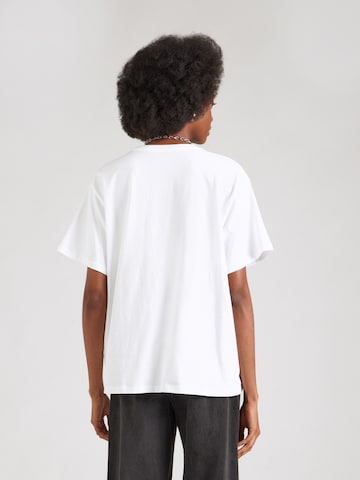 T-shirt WRANGLER en blanc : derrière