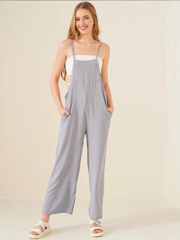 Tuta jumpsuit di Bigdart in grigio: frontale