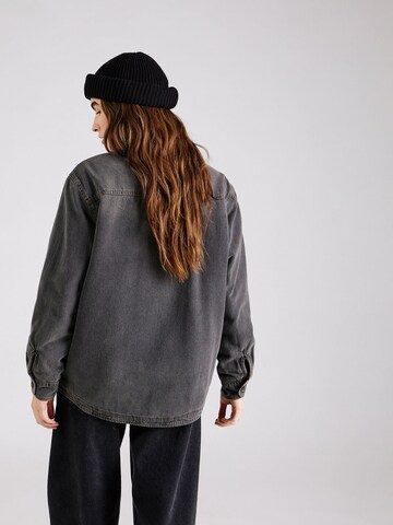 TOPSHOP Jacke in Grau