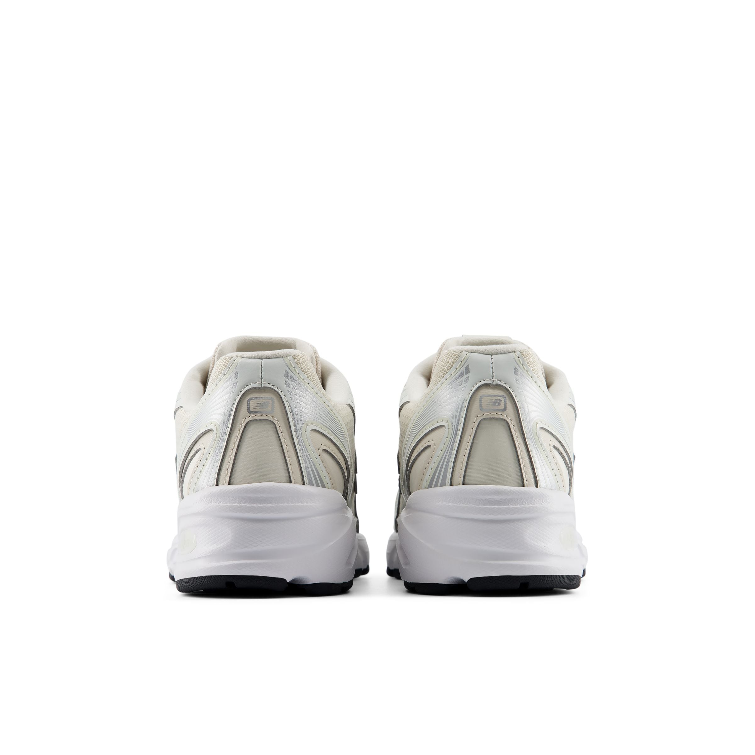 new balance Trainers '740' in Beige