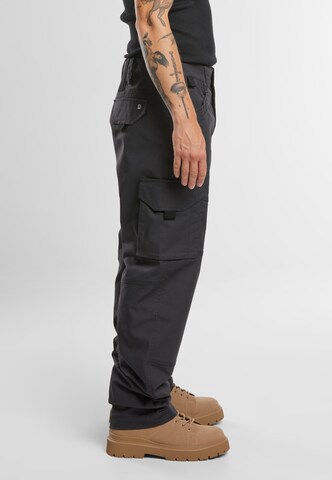 Brandit Regular Cargo trousers in Black