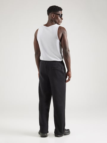 Nike Sportswear Regular Hose 'CLUB' in Schwarz