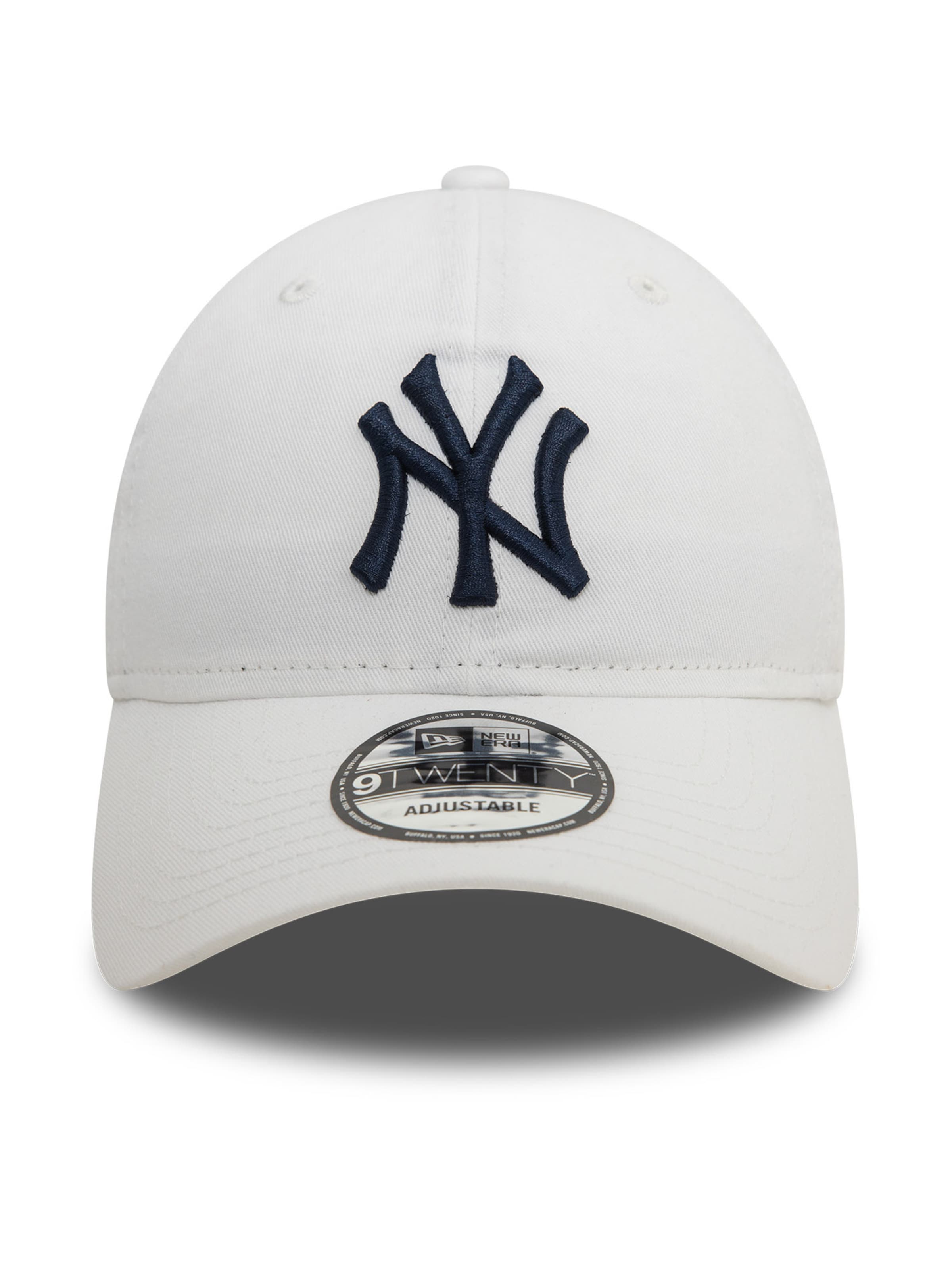 NEW ERA Кепка 'CLASSIC 2 0 NEYYAN' в Белый