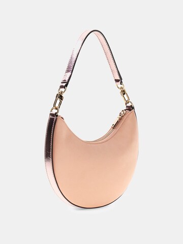GUESS Schultertasche 'Tasmin' in Pink
