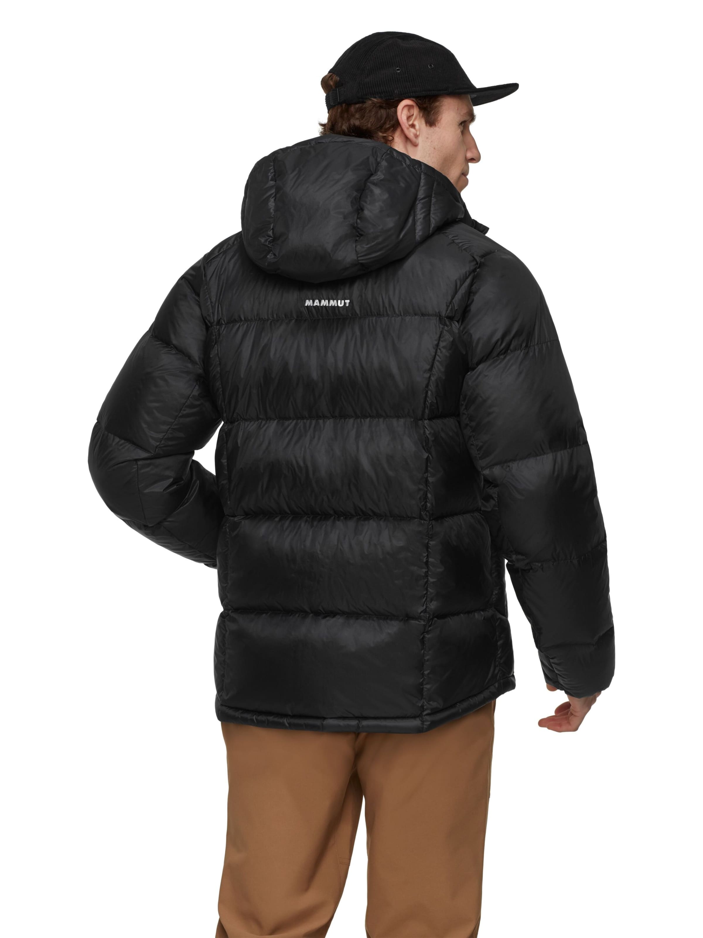 MAMMUT Outdoor jacket in Black