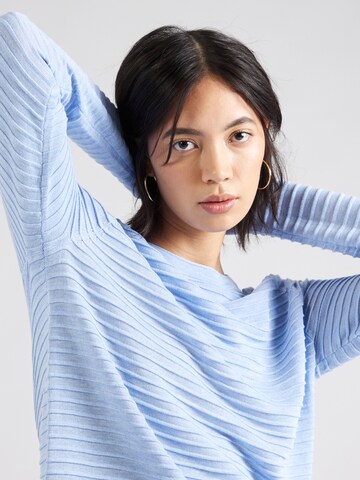 QS Sweater in Blue