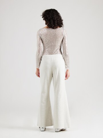 WEEKDAY Wide Leg Hose 'Beata' in Grau