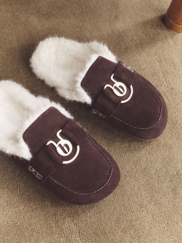 B by Ted Baker - Zapatillas de casa en marrón