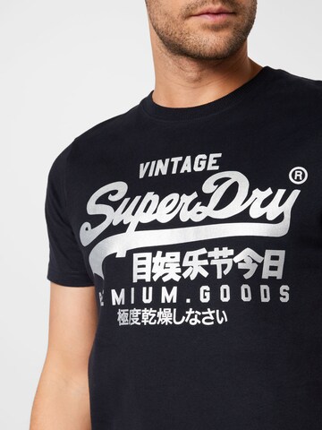 Effilé T-Shirt Superdry en noir