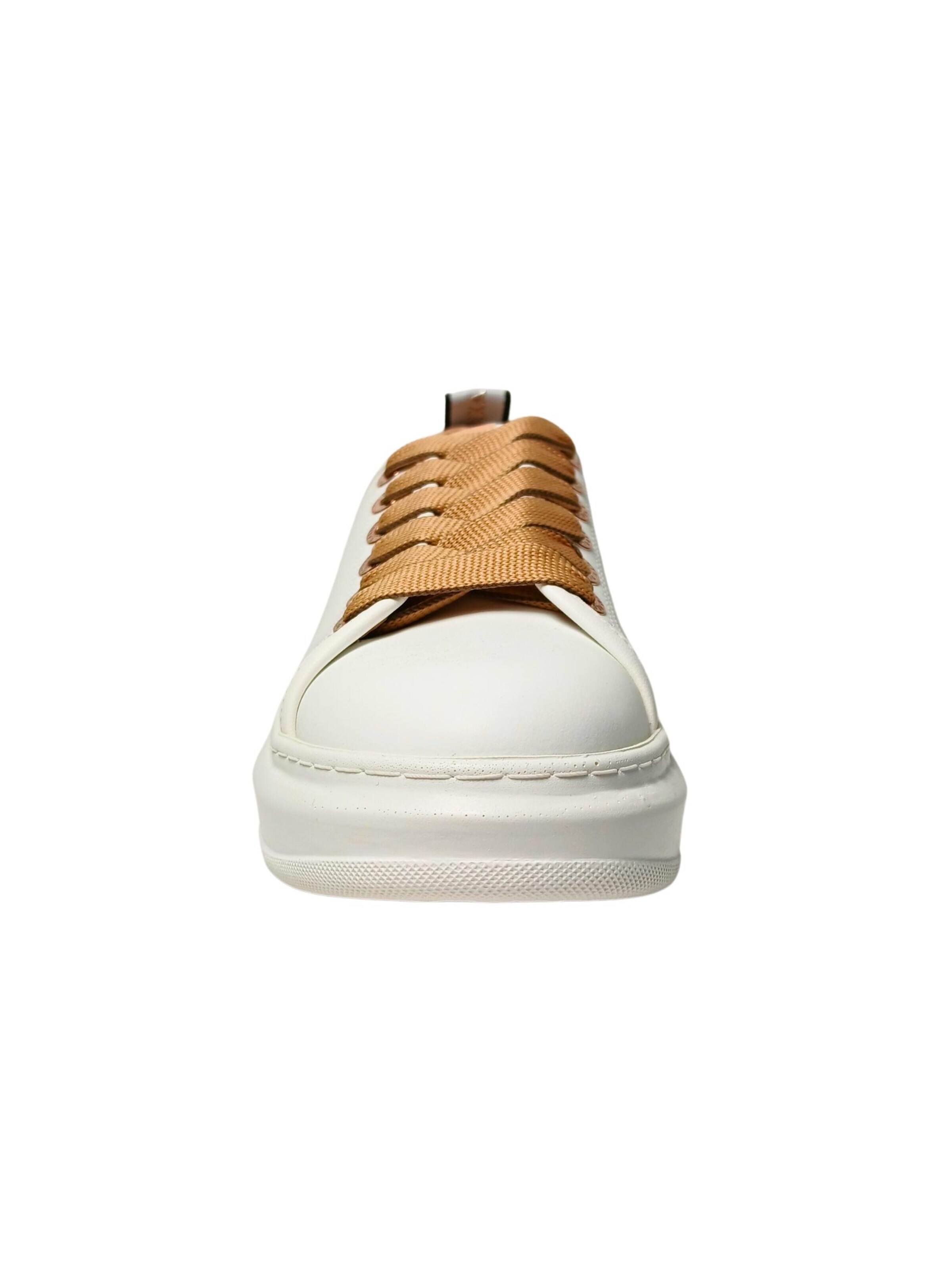 Sneaker bassa di Alexander Smith in bianco