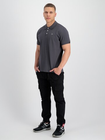 ALPHA INDUSTRIES Koszulka w kolorze szary