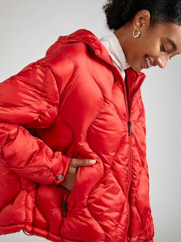 No. 1 Como Between-Season Jacket 'BERGINA' in Red