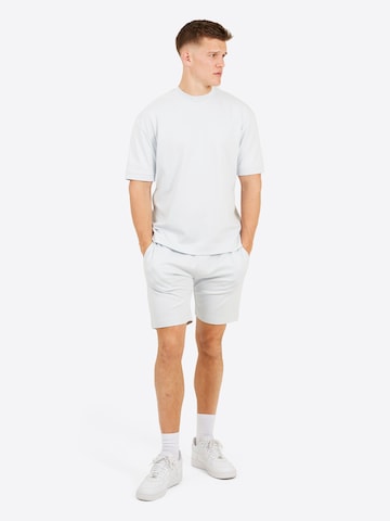 BRAVE SOUL Bluser & t-shirts i hvid