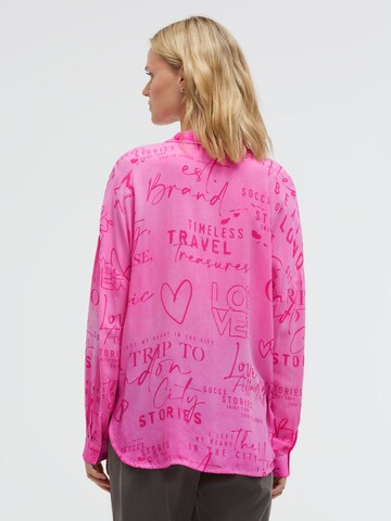 Soccx Fließende Langarmbluse mit All Over Print in Pink