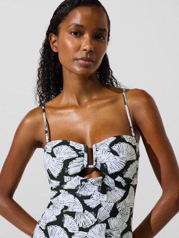 Karl Lagerfeld Plavky 'Fan' – černá