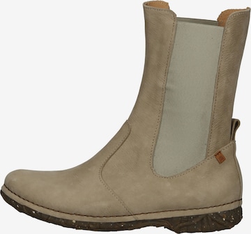 EL NATURALISTA Chelsea Boots in Beige