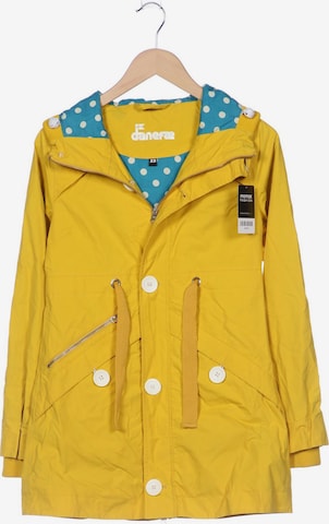 Danefae Jacket & Coat in XS in Yellow: front