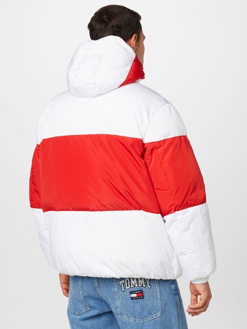 Veste d’hiver Tommy Jeans en blanc