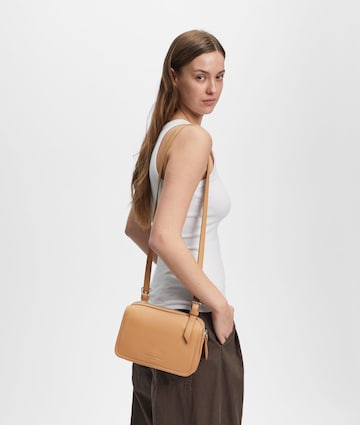 Sac à bandoulière ' MAREIKE ' Liebeskind Berlin en marron : devant