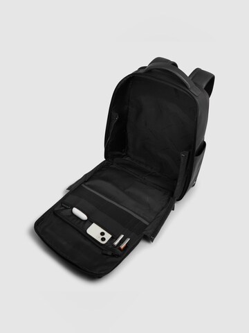 Piquadro Backpack in Black