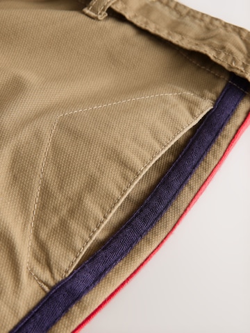 Next Loosefit Chino kalhoty – hnědá