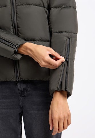Frieda & Freddies NY Between-season jacket in Green