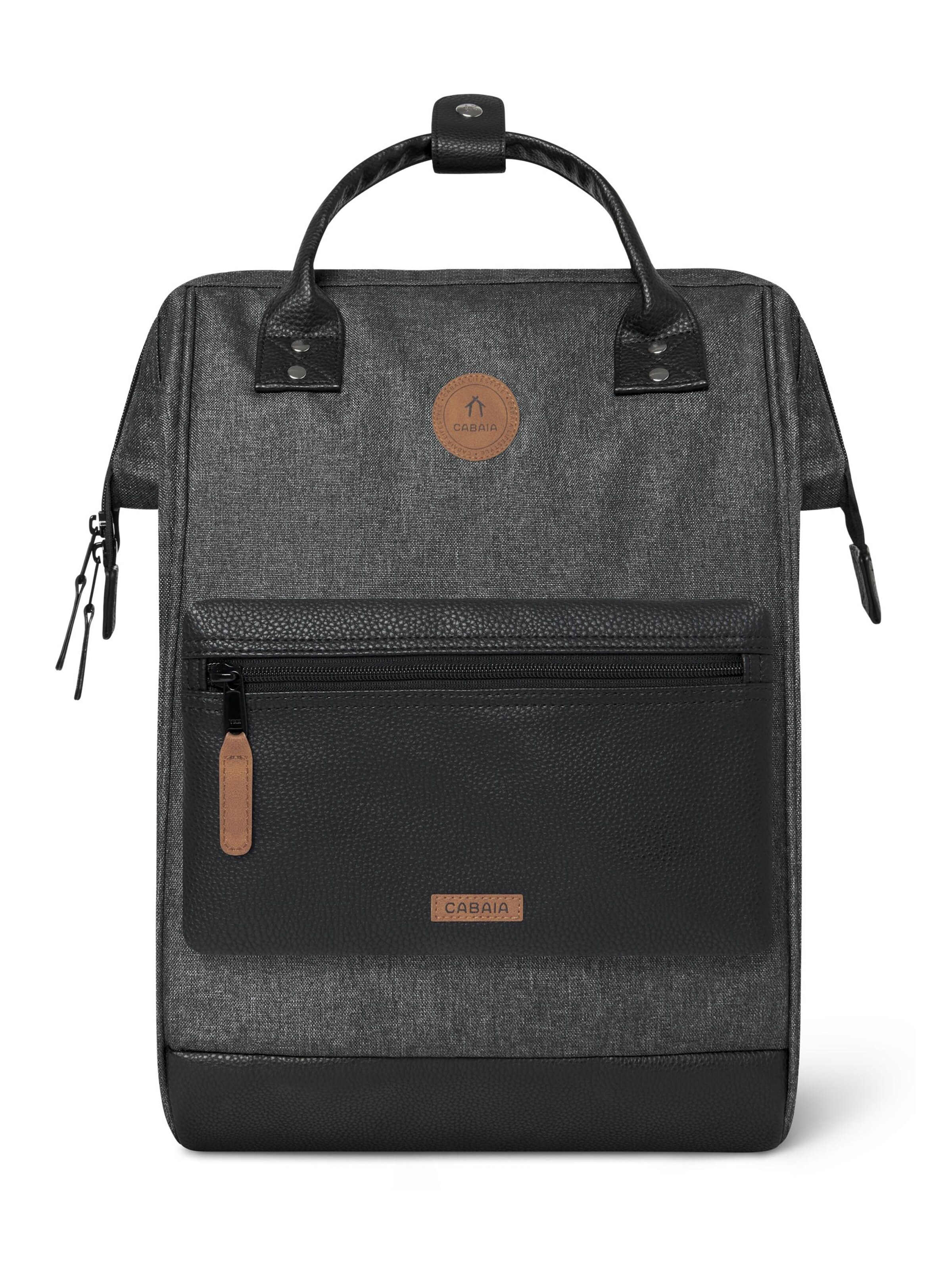 Cabaia Rucksack 'Adventurer' in Grau: Vorderseite