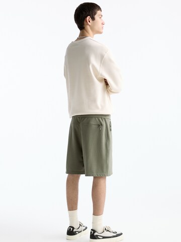 Loosefit Pantaloni di Pull&Bear in verde