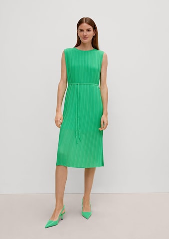 COMMA Kleid in Grün: Vorderseite