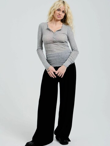 Seamless Basic Shirt 'Granddad' in Grau