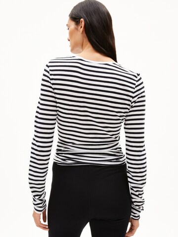 ARMEDANGELS Longsleeve EINIAARA STRIPES in Schwarz