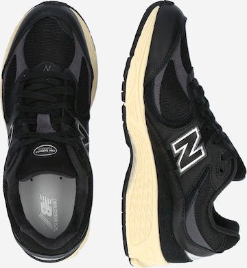 new balance Σνίκερ χαμηλό '2002' σε μαύρο