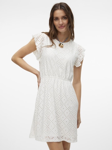 Robe VERO MODA en blanc