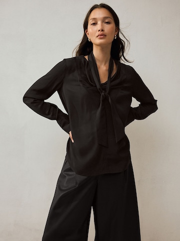 Next Bluse in Schwarz: Vorderseite