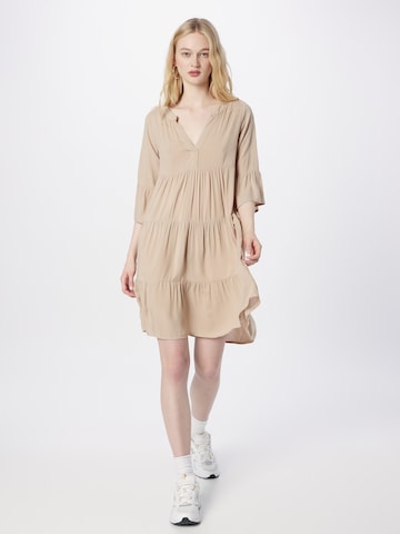 Robe Sublevel en beige