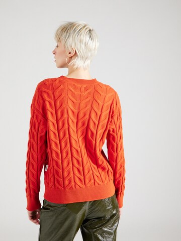 Wemoto Sweater in Red