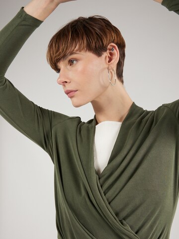 SOAKED IN LUXURY Blouse 'Columbine' in Green