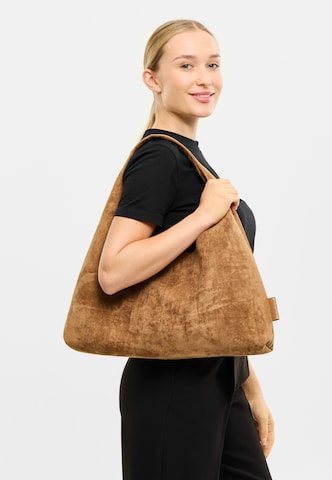Expatrié Shoulder bag 'Nora' in Brown: front