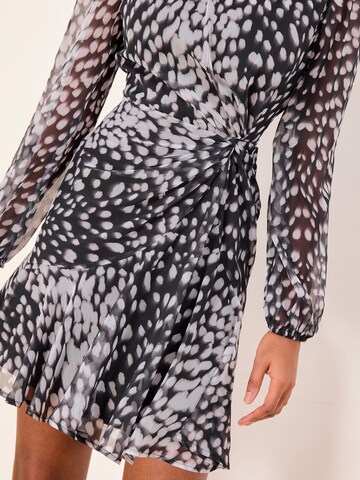 Lipsy Dress in Beige