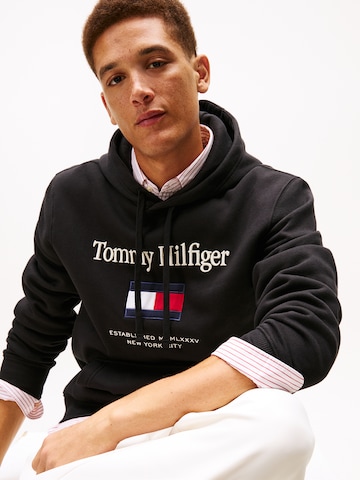 TOMMY HILFIGER Sweatshirt in Schwarz