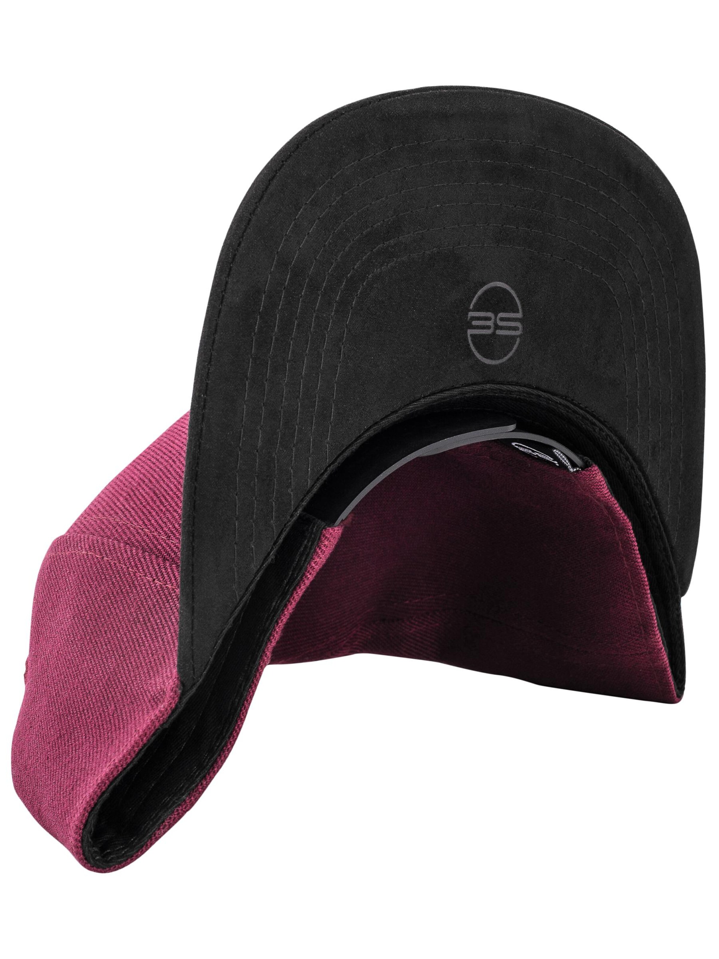 Blackskies Cap 'Port Moody' in Red