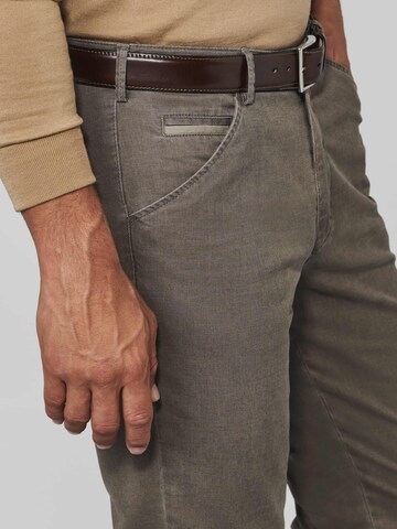 MEYER Regular Chino trousers 'Chicago' in Brown
