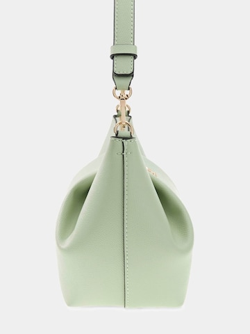GUESS Schultertasche 'Amorette' in Grün