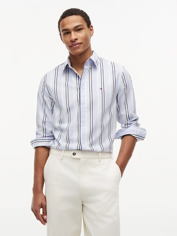 TOMMY HILFIGER Regular Fit Paita värissä vaaleanpunainen: etupuoli