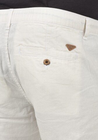 regular Pantaloni di BLEND in bianco