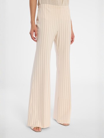 Ana Alcazar Bootcut Hose 'Divan' in Weiß