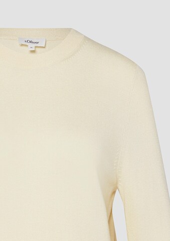s.Oliver Trui in Beige