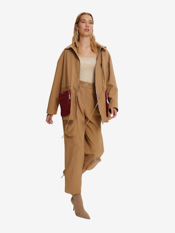 NOCTURNE Tapered Cargohose in Beige