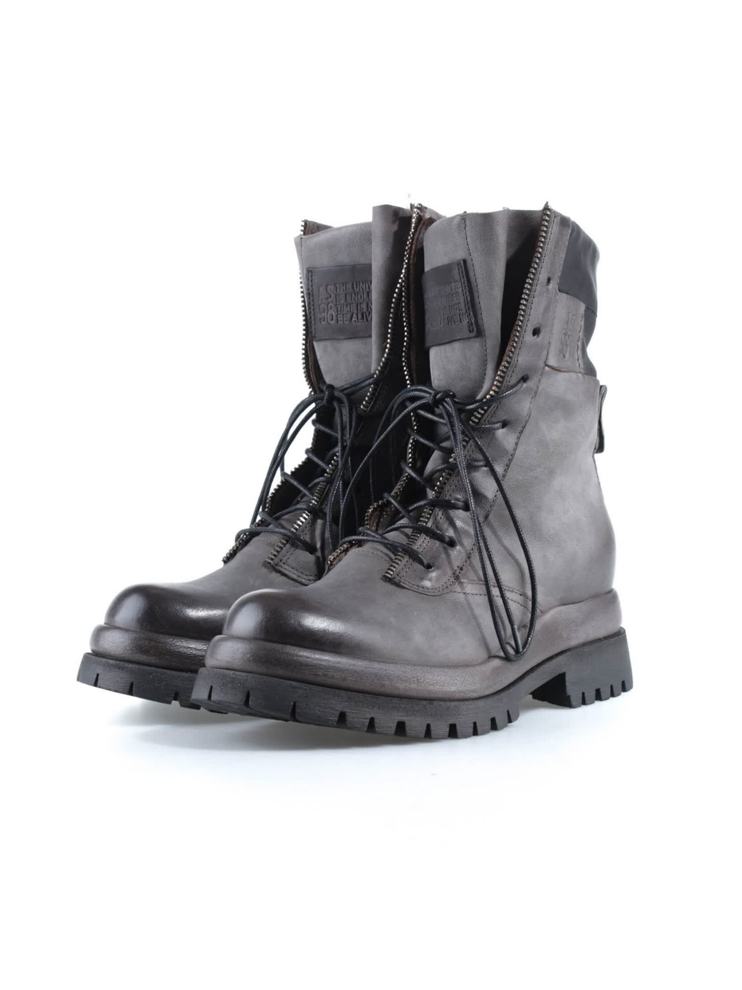 Bottes à lacets A.S.98 en gris : devant